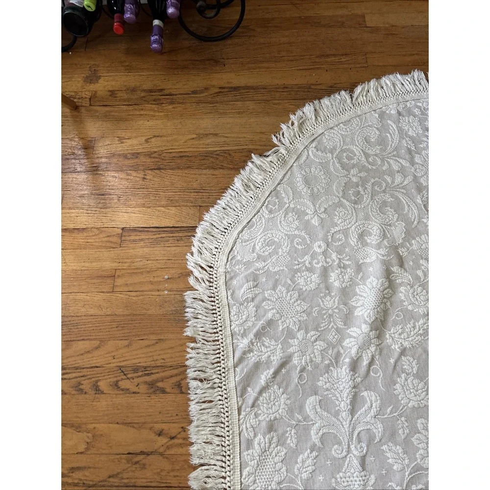 Bates vintage queen